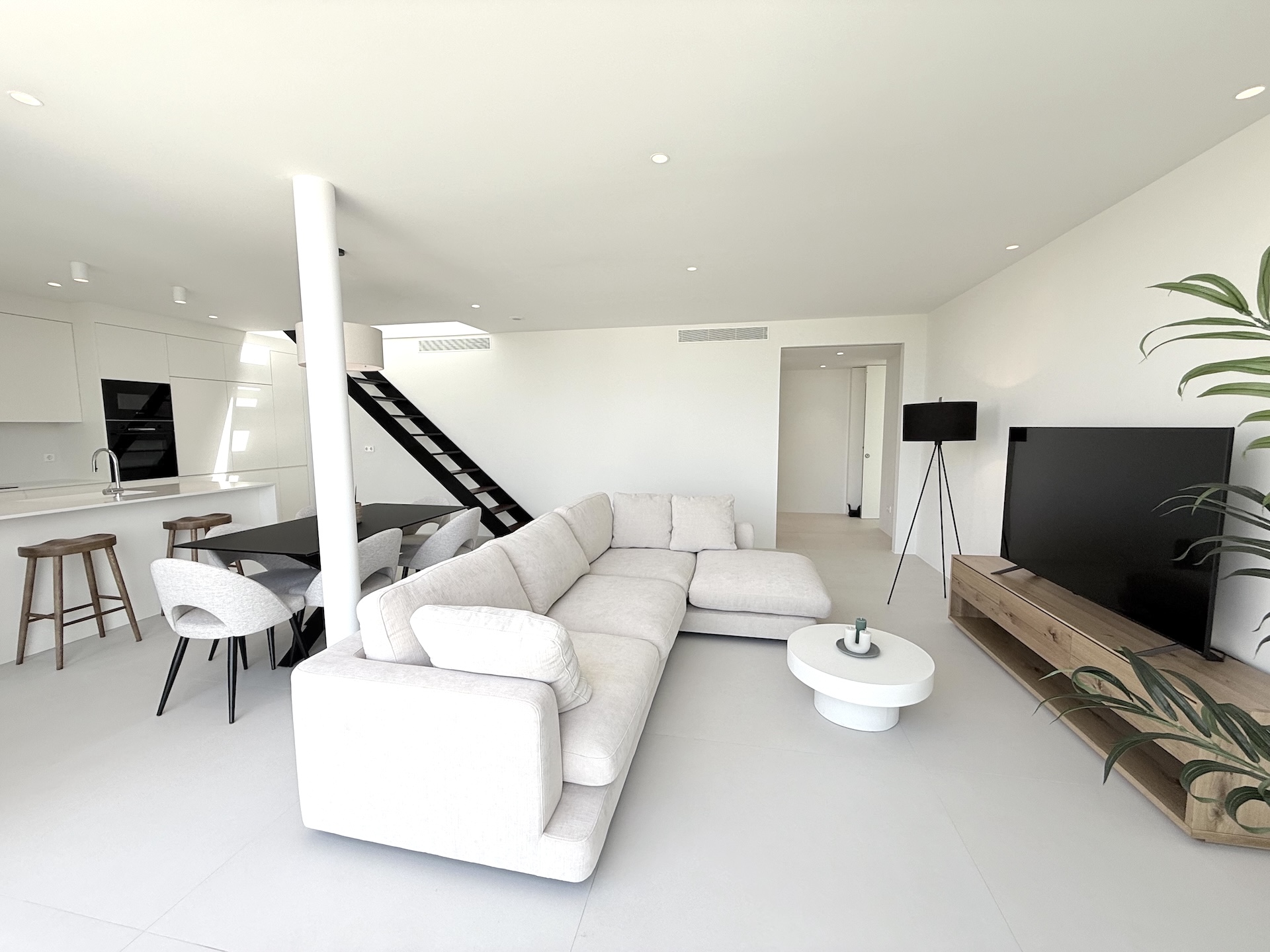 Resa Estates Ibiza longterm rent Talamanca penthouse livng 3.jpeg